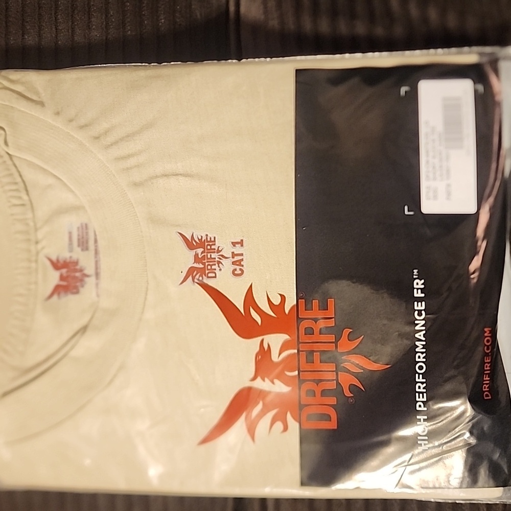 Mens DRIFIRE FR, flame resistant,short sleeve Base Layer Work Shirt Size L